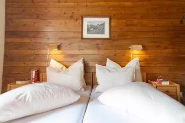 Albergue Familiehotel La Randulina