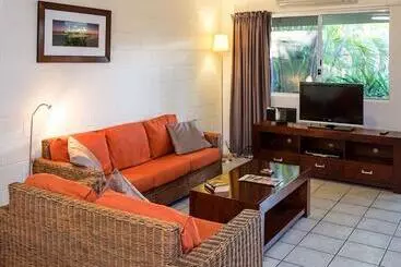 Cable Beachside Villas