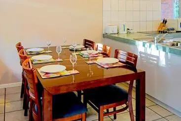 Cable Beachside Villas