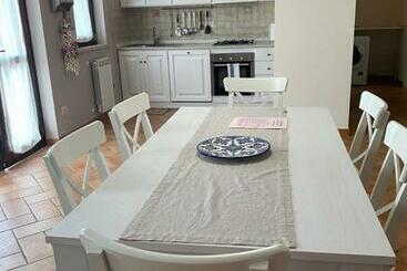 Hotelli Agriturismo Colle D  Oro