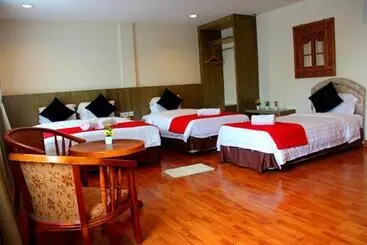906 Hotel Melaka Raya