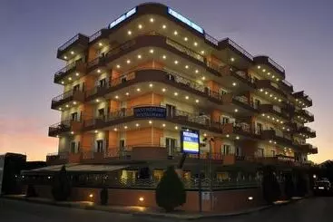 ホテル Philoxenia