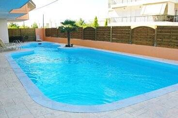 ホテル Philoxenia