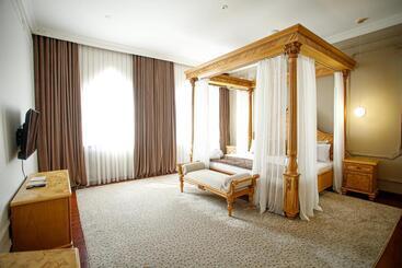 هتل Ichan Qal A Premium Class