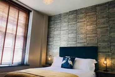 Oddfellows Chester Hotel & Apartments