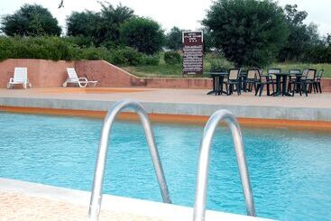 Отель Continental Khénifra