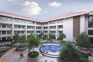 هتل Jaypee Greens Golf And Spa Resort