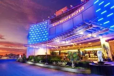 Lion Hotel & Plaza