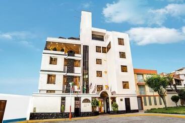 ホテル Natura Inn