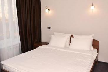 Отель Polyot Krasnoyarsk