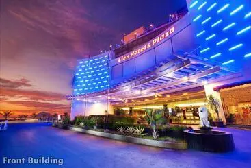 Lion Hotel & Plaza