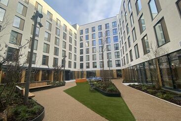 Lägenhetshotell Fromhere Cork Street Self Catering