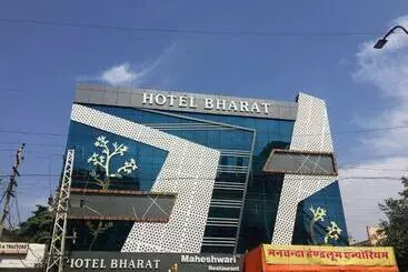 Hotel Bharat