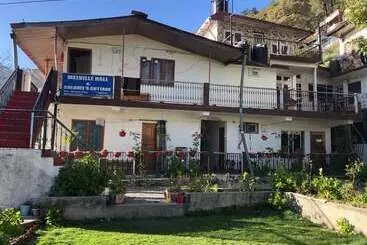 Hotel Goroomgo Colonel Cottage Lake View Nainital