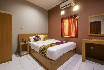 Herberge Spot On 2806 Wisma Syariah