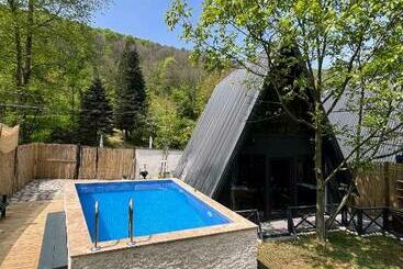 민박 Sapanca Keyf I Dere Bungalov