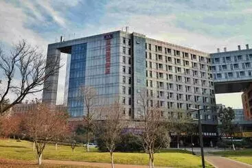 Hanting Hotel Nanjing Xianhemen Zidong Commercial Street