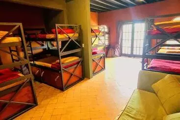 Majatalo Circo Hostel