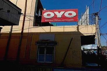 هتل Collection O Shree Dhoramnath