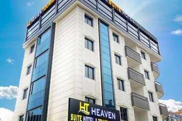 Hotel Heaven Suite