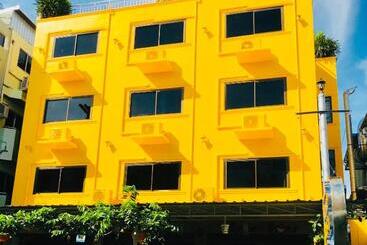 Отель J Mansion