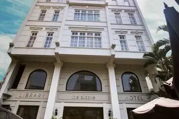 فندق The Alcove Library