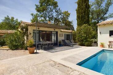 Bed and Breakfast Mas Du Temps Perdu