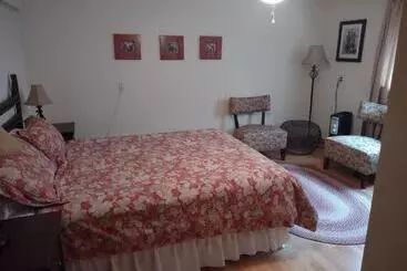 Huoneistohotelli Rocky Mountain Inn