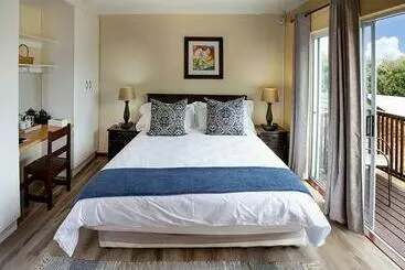Pensió Phumanathi Guesthouse