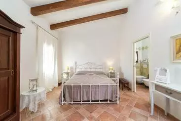 Hotel Poggio Ai Legni