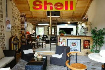 بنسيون L écurie