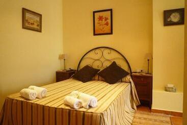 فندق Posada Abadia De Sietamo