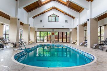 ホテル Predeal Comfort Suites