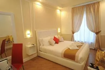 هتل My Suites Piazza Di Spagna