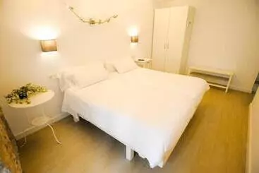 پانسیون Artea Narrika