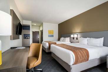 فندق Comfort Inn & Suites Victoria North