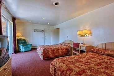 酒店 Econo Lodge Central Midland