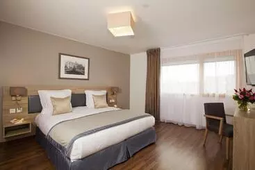 Hotel Residhome Paris Issy Les Moulineaux
