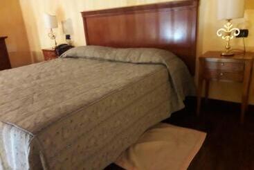 בית מלון כפרי Palazzo Marzano