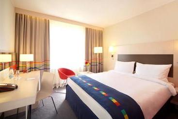 Отель Park Inn By Radisson Sochi City Centre