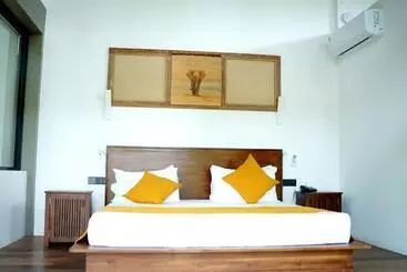 Sakuna Arana Resort