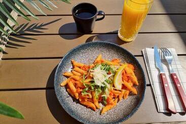 בית מלון כפרי L Gästis Tierp