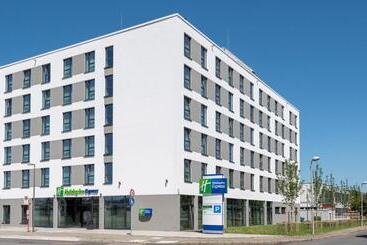 Hotel Holiday Inn Express   Krefeld   Dusseldorf, An Ihg