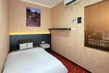 Pensione Subali Guest House