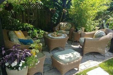 Bed and Breakfast Twiningretreat