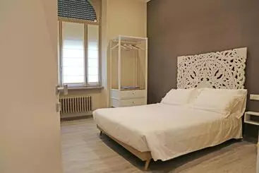 Pensió App9 Rooms And Apartments