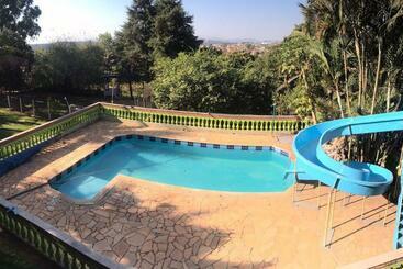 Pensjonat Chacara Recanto Paraiso