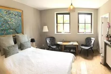 ペンション Villa Sparadis