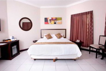 Отель Next Tuban Bali