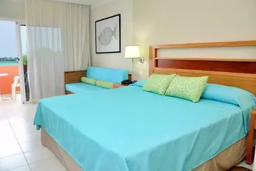 Lomakeskus Playa Paraiso